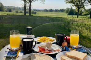 Frühstück auf der Terrasse
