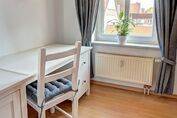 2. Schlafzimmer (obere Etage)