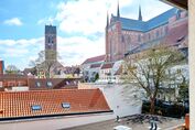 Blick aus dem Schlafzimmer - Fenster auf St. Marien und St. Georgen